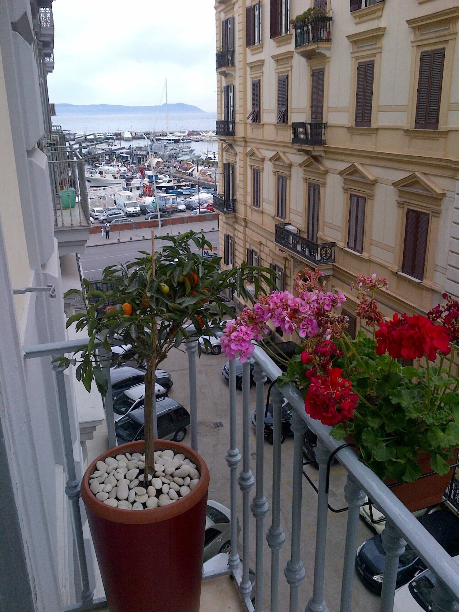 H Rooms Boutique Hotel Neapel Exterior foto